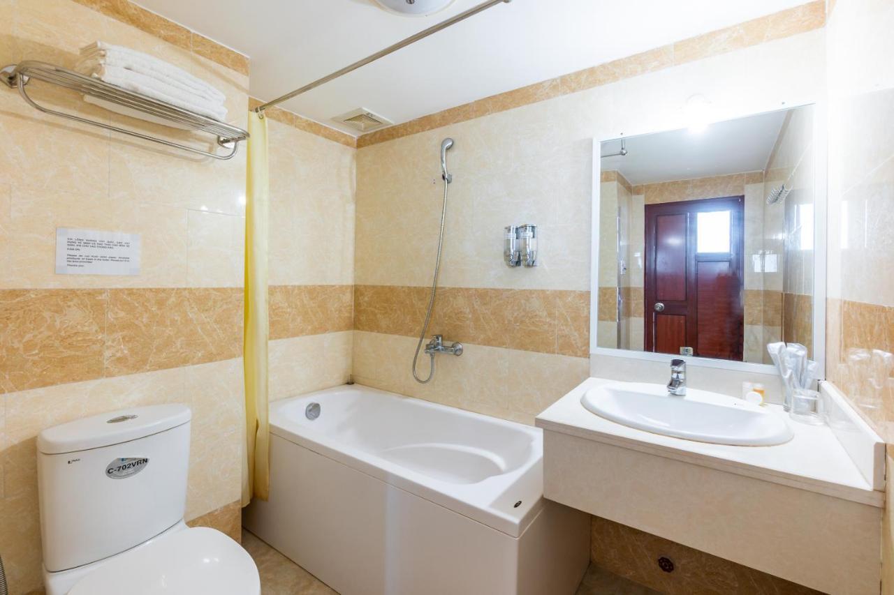 Oyo 455 Grand Bostand Hotel Đà Nẵng Exterior foto